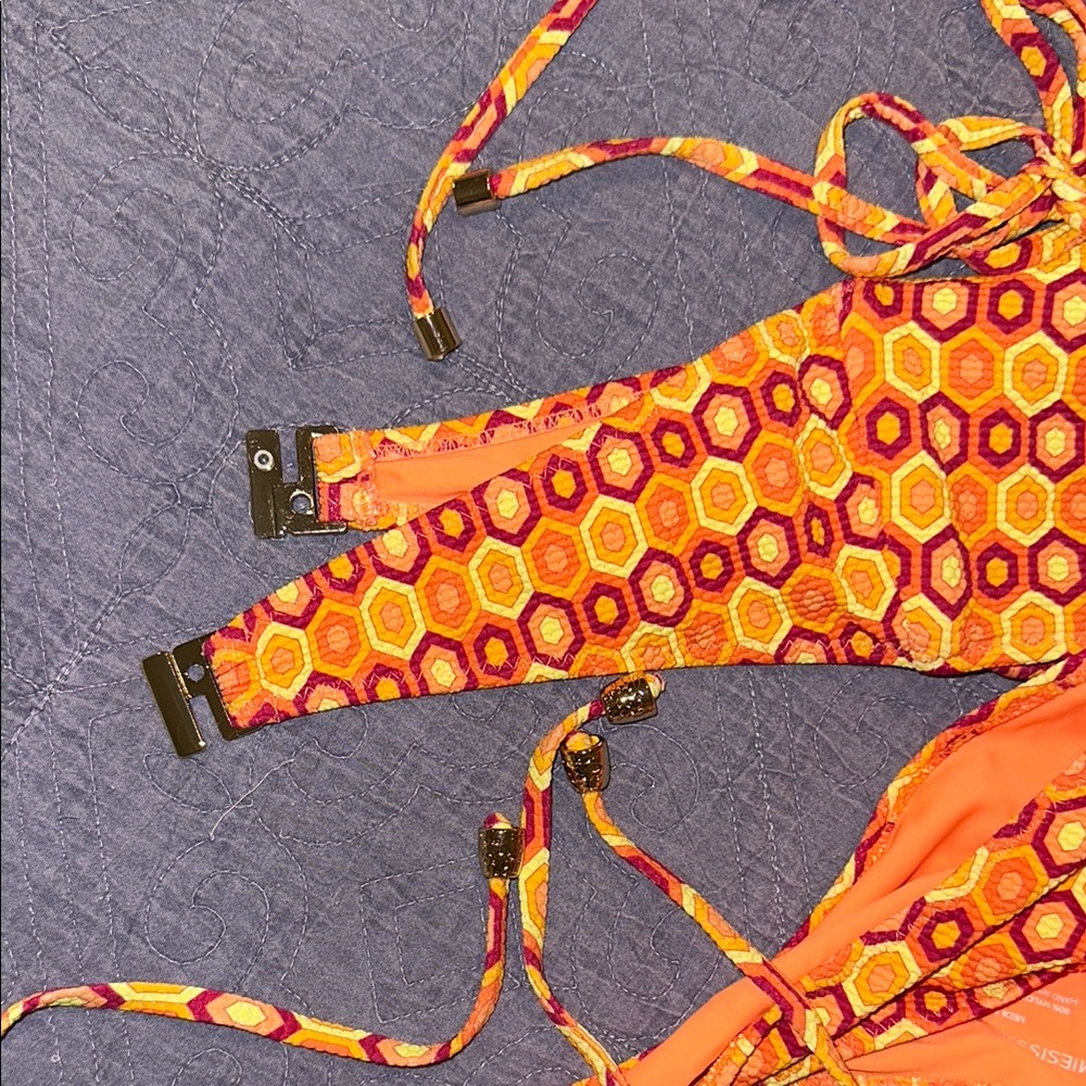 Vibrant Orange Patterned Bikini Set - image 4